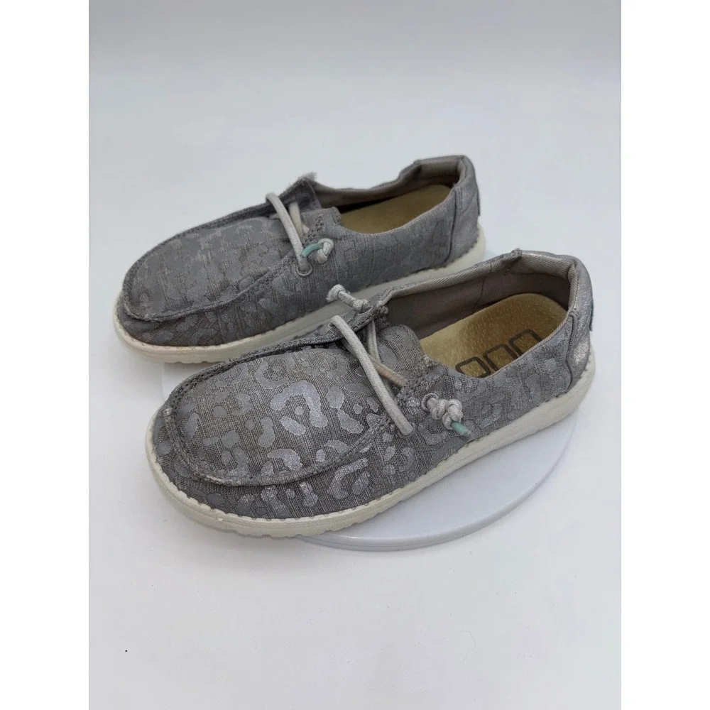 HEY DUDE Girls Leopard‎ Shoe Gray Wendy Youth Cat Eye Slip On Kids Silver 13